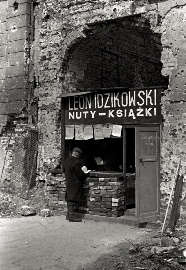 A bookstore after WWII, Krucza street, Warsaw, Poland, 1945 - by Karol Szczeciński (1911 - 1995),&hellip;