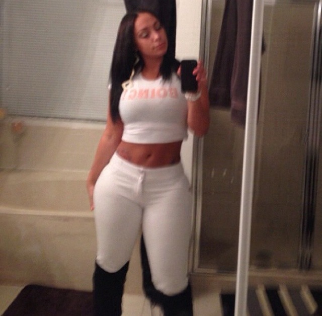 evans601:  Women we love: Jenn @modelbubbles