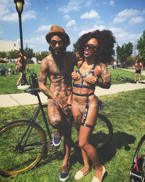 satanicspacecat:  cosmic-noir:  raggedick:  Philly Naked Bike Ride 2015 is a fuckin GOOOO! #pnbr2015 #pnbr   Cool!  Babes