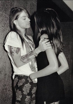 velvetcherrybabe:Axl Rose and Stephanie Seymour