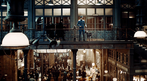 cinemove:Hugo (2011) dir. Martin ScorseseParis Gare Montparnasse railway station