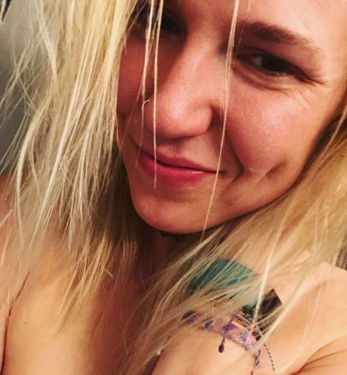 Cum and shower with me&hellip; onlyfans.com/aleksis.Aphrodite #showertime #onlyfans #getwet #blondes