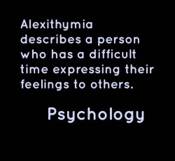 mypsychology:  If you’re thinking of studying psychology, follow this @mypsychology. 