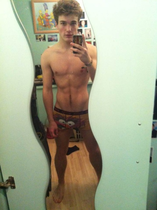 ksufraternitybrother:    Jack Beran, hot model from London gets exposed. OH MY HOLY FUCK, HE’S DELICIOUS!!!    KSU-Frat Guy: Over 85,000 followers and 58,000 posts.Follow me at: ksufraternitybrother.tumblr.com