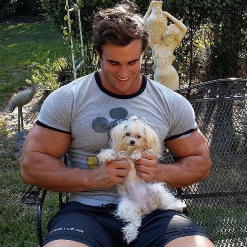 keepemgrowin:  He is so cute… and so damn big.
