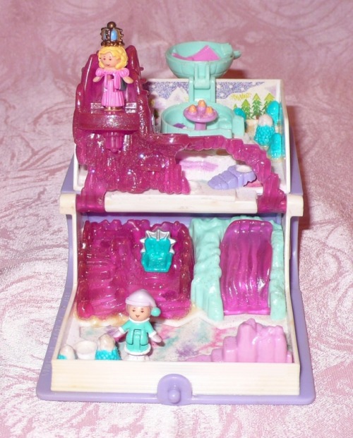 Polly Pocket Books (part 1)