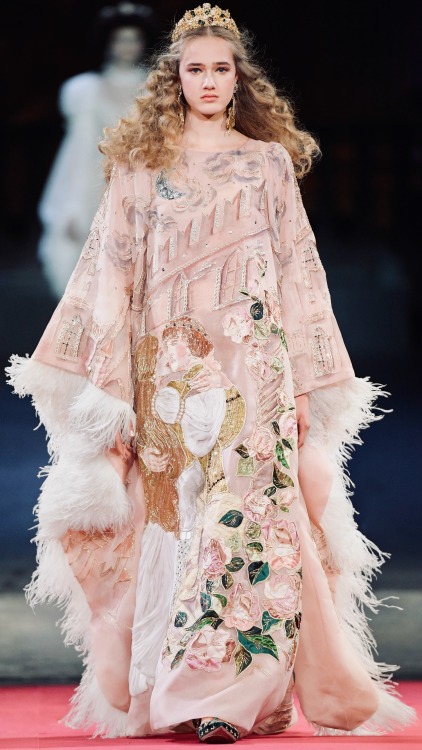 Dolce &amp; Gabbana | Spring/Summer 2020 Alta Moda