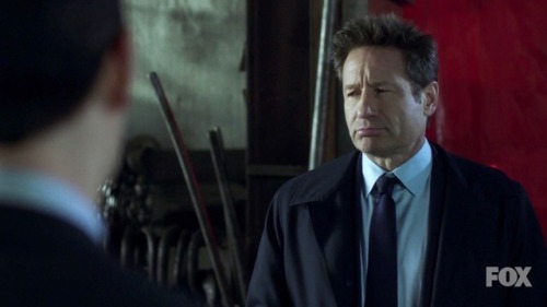 cyberscully:love how mulder is like “???????? whomst?”