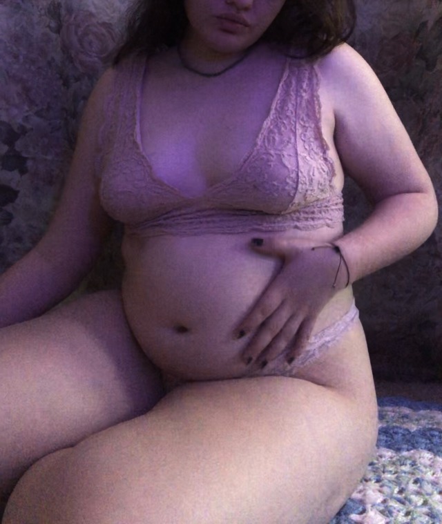 chubkyy:lately i’ve been looking a bit adult photos