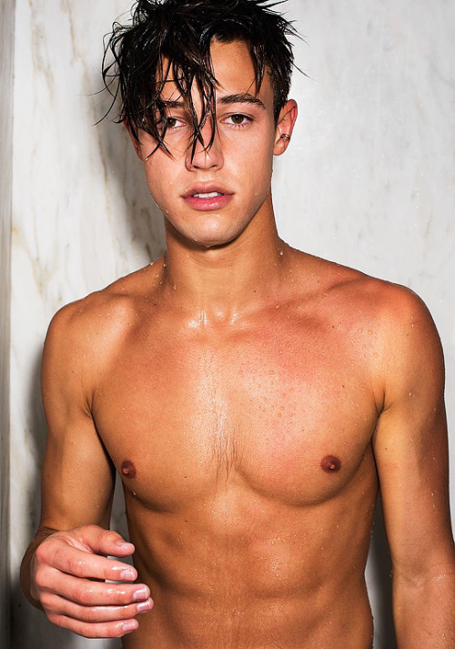 Porn zacefronsbf:  Cameron Dallas by Justin Campbell photos