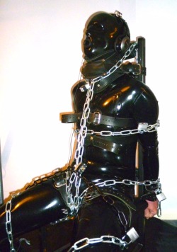 boytoycgy:Bondage chair. Objectified. Enough