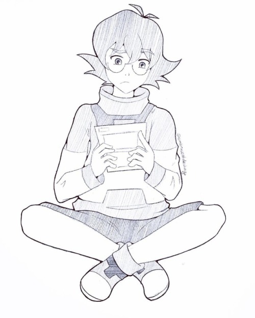 My Pidgeon may be confused but she’s a smart bean and will figure it out.#pidge #pidgegunderson #v