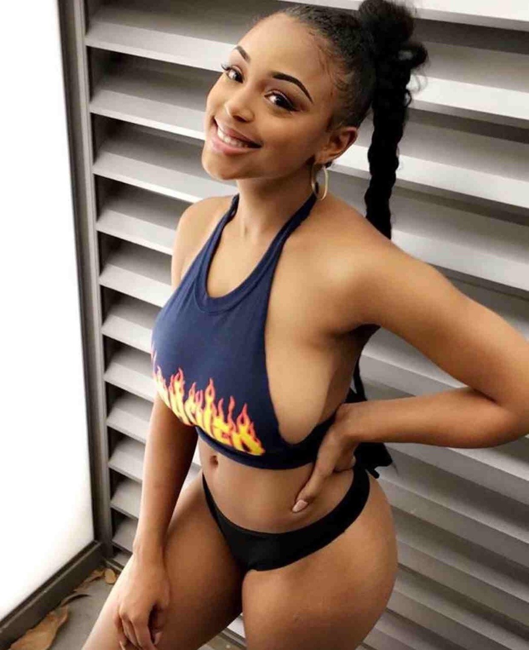 😱