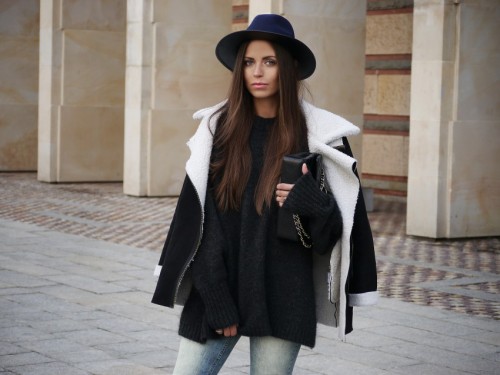 blackfashion #lookbook @Dorota JawinskaOversized-lapels Fleece-lined Slim Suede Coat