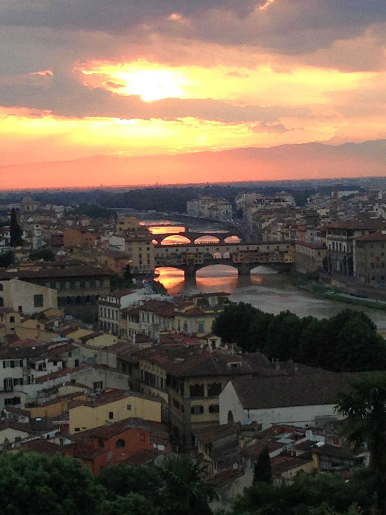 citylandscapes:  Florence at sunset Source: ramsdam (reddit) 