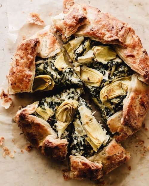 Spinach and Artichoke Dip Galette