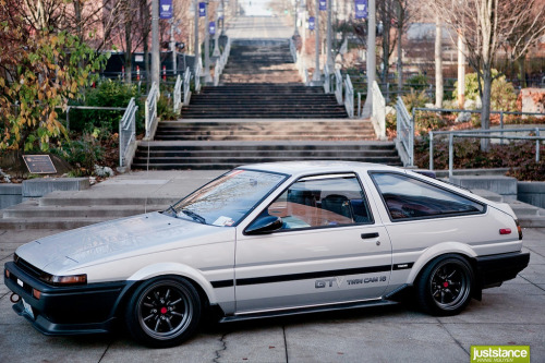 radracerblog: Toyota Sprinter Trueno GTV Ae86