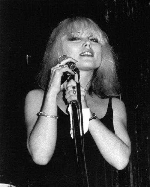 Porn Pics blondie-poedie:   Debbie Harry