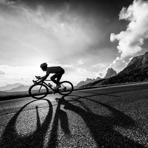 gruberimages:  So many climbing shots, so few of the party down the other side.