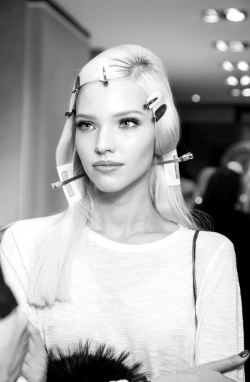 Habitualllll:  Sasha Luss