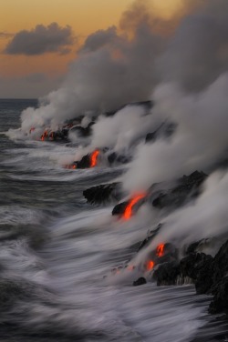 luxuriousimpressions:  Hawaii Eruption |