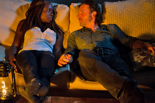 ashencharlie:ROM - COM STARRING ANDREW LINCOLN AND DANAI GURIRA. I’m starting a campaign and I hope 