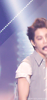 blondejongin:  that hair… 
