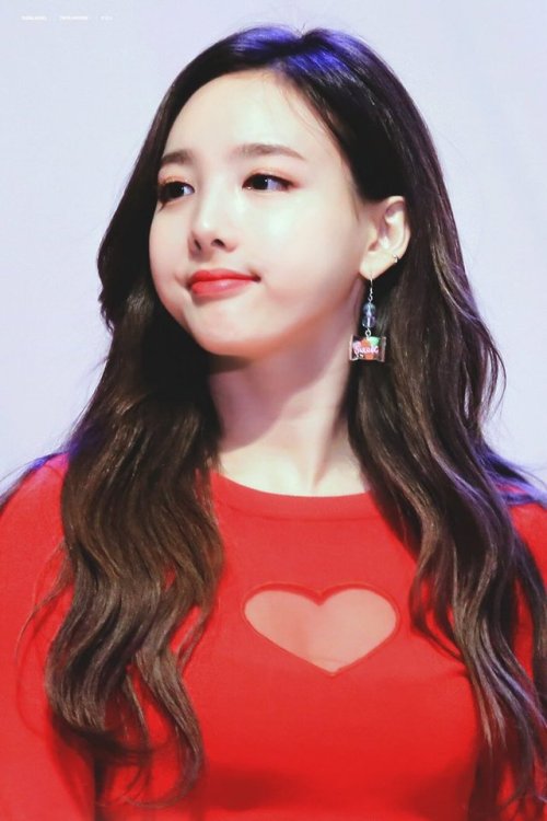 180310 Twice Nayeon at Sudden Attack Fanmeeting ©FLORA ANGEL  // do not edit or crop