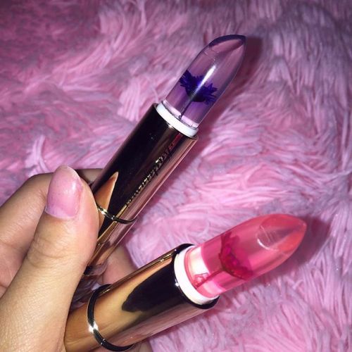 coquettefashion:  Jelly Flower Temperature Change Lipstick