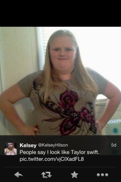 terra-butt:  whosaysihavetolistentoyou:  sluttyemoji:  what  I’m confused and highly concerned…  Her brother looks like an albino incredible hulk 