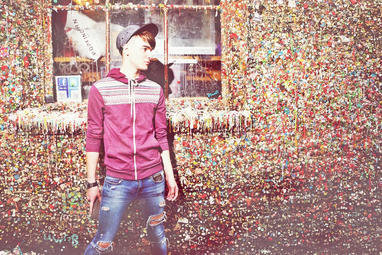 christian-loring:  Gum Wall in Seattle 🌁