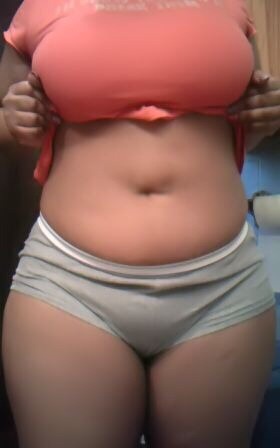 love-big-beautiful-women:  Follow me on Tumblr at: love-big-beautiful-women.tumblr.com/