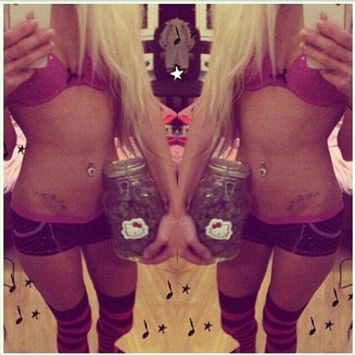 cannabigram:  Goood morning to the beautiful @potheadprincess_ 