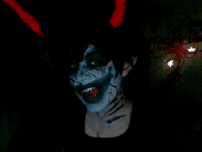 egberts-plush-posterior:  princerits:  HONK Gamzee Makara  that was like super scary and super seriousand then the last gif. 