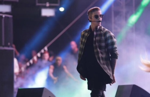 keeping-up-with-bieber:  Team Bieber: More #WangoTango selects for you :) 📷: Andrew Rose