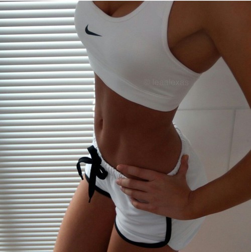 zanytriumph:  Follow me - my cam