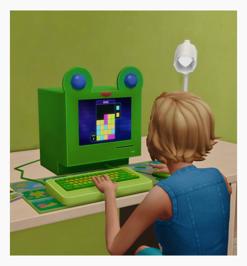 Froggy PC + deskmatKerokerokeys are cute so… Froggy PC?BGCCustom thumbnailDownload - Dropbox 