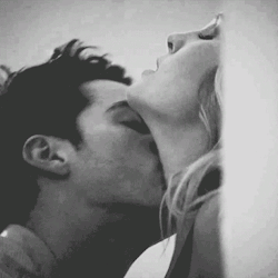 Kuss gif sexy Kissing gifs