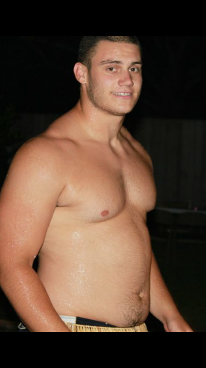 thedk159:  Here’s a guy from my high school that got really big once he started