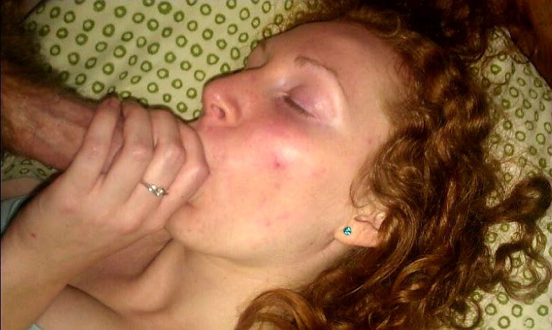 deamateurgingers:  Amazing and beautiful woman!  And loves a cumshot too! Thank you