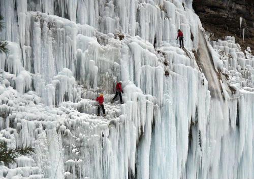 Snowy Mountains: