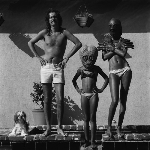 Alice Cooper with his wife and daughter in L.A. photographed by Terry O'Neill