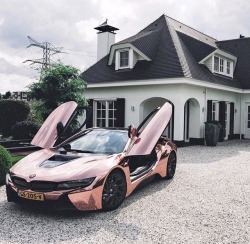 0ffwhite:  Rose Gold BMW i8