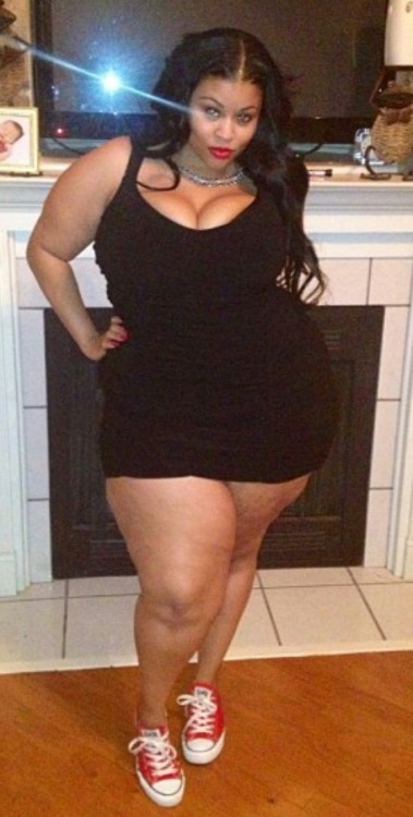 whoughtsup:  TRUE BBW PEARS