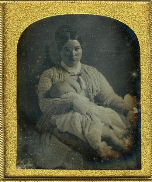 maxlikesit:In the 19th century, just after the daguerreotype’s introduction in the United Stat