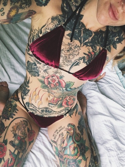 moldiegoldies: MoldieGoldies ZZYX micro bikini in maroon velvetwww.moldiegoldies.com