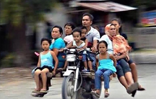 sergiovargott:  When you’re the first one of your friends with a license 