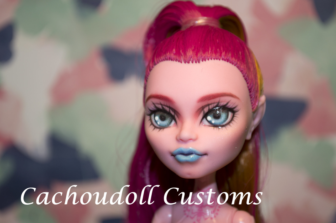 Cachoudoll — Here’s a look at the Gigi Grant commission I...