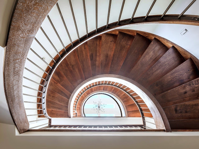 secretdirtygrl:  Stunning spiral 