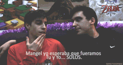criaturitadeust:  youtubers-forever-love:  sensualpandarojo:  sapiratii:  sirenzombie:  Alguien se puso celoso juju xD  lindos):  Me enamoran  Mangexby es vida por dios  es Mangexby? yo siempre le llame Malex :’v